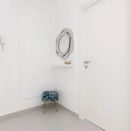 La Maisonette Apartment