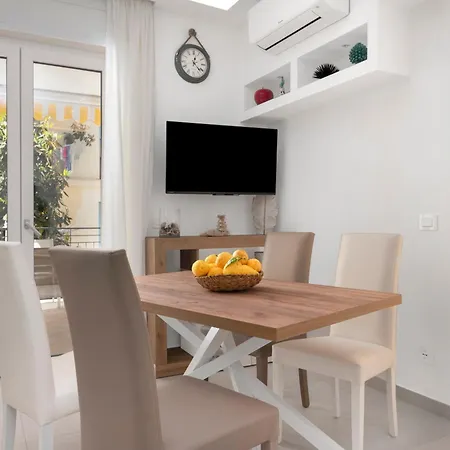 Apartment La Maisonette *